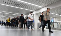 Kemlu Kembali Berhasil Memulangkan 21 WNI Korban TPPO di Myanmar