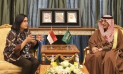 Sri Mulyani Gelar Pertemuan dengan Presiden IsDB dan Menkeu Arab Saudi