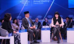 Menlu RI: Indonesia Majukan Pendekatan yang Konstruktif