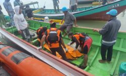 Tim SAR Gabungan Temukan Jasad Dua Nelayan Tenggelam di Perairan Sebatik