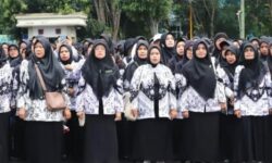 Balikpapan Pertahankan Guru Honorer Demi Kelangsungan Pendidikan