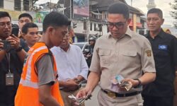 Rusdi Saran Bagi Hasil Parkir Ditentukan dari Kawasan Ramai dan Sepi Kendaraan Parkir