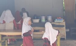 MBG Dimulai di Samarinda, Omzet Kantin Sekolah Turun Hingga 50 Persen