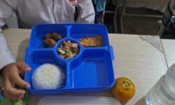 Menu MBG di SDN 004 Samarinda Tanpa Susu, Begini Penjelasan SPPG