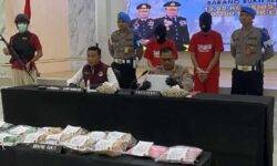 Polisi Sita Sabu 13,92 Kilogram dan 10.300 Ekstasi di Semarang