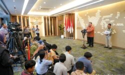 PDB Per Kapita Indonesia Tahun 2024 Mencapai Rp22.139 Triliun