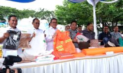 Kemendag Bersama Bakamla dan BAIS TNI Amankan 1.663 Koli Balpres
