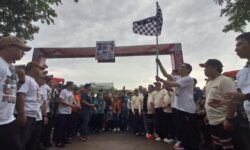 Jalan Santai, 10.000 Makanan Gratis Buat Warga Samarinda Ludes Hitungan Jam