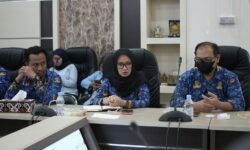 Sekretariat DPRD Balikpapan Evaluasi Kinerja