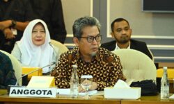 Menteri Imipas Tindak Tegas Kasus Pemerasan WN Tiongkok di Bandara