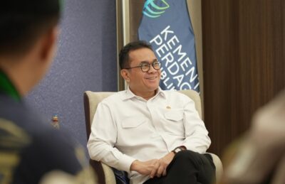 Surplus Neraca Perdagangan Februari Lebih Rendah Dibandingkan Januari 2025