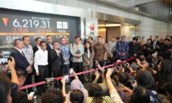 IHSG Anjlok, DPR dan Pemerintah Bersiap Ambil Langkah Pemulihan Bursa Saham