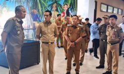Hari Pertama Masuk Kerja, Bupati Nunukan Kunjungi Unit-unit Kerja di Setda