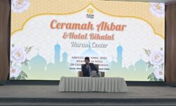 Ceramah Akbar Koh Denis Lim di Samarinda, Masyarakat Curhat Judi Online dan Pola Asuh Anak