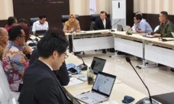 Bupati Nunukan-Pejabat Kementerian ESDM Bahas Proyek Pembangkit Listrik Tenaga Hybrid