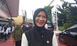 Yenni Eviliana Desak Transparansi Terkait Masalah Di Bankaltimtara