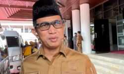 Tegas, Rahmad Mas’ud Ingatkan Sekolah Jangan Bebani Orang Tua dengan Pungutan