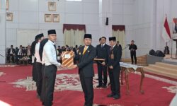 Rudy Mas’ud Lantik 3.959 ASN Kaltim, Wajib Melayani 24 Jam