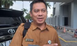 65.004 Siswa Baru Tingkat Menengah di Kaltim Dapat Atribut Sekolah Gratis