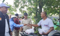 Seno Aji Tinjau Lokasi Banjir Bengkuring, Serahkan Bantuan untuk Masyarakat Terdampak