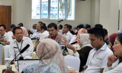 Ukur Keberhasilan Pembangunan Ekonomi Hijau dan Biru dengan Serapan Tenaga Kerja