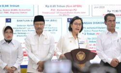 Penyaluran Bansos Triwulan II Gunakan Data Tunggal Sosial Ekonomi Nasional