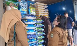 Kenaikan Harga Bahan Pokok Jelang Iduladha di Samarinda Masih Terkendali