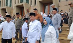 Seno Aji Doakan Jema’ah Kaltim Jadi Haji Mabrur