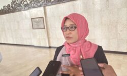 Tiga Pergub Kaltim Terkait Program Gratispol Rampung Pekan Ini