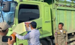 Parkir Sembarangan di Jalan Utama Balikpapan, Truk-Truk Besar Bakal Ditertibkan
