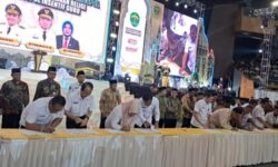 Pemprov Kaltim Beri Insentif Rp 500 Ribu Buat 31.545 Guru Honor dan Sekolah Swasta