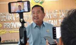 Ekti Imanuel Minta Rekrutmen Guru di Daerah 3T Prioritaskan SDM Lokal