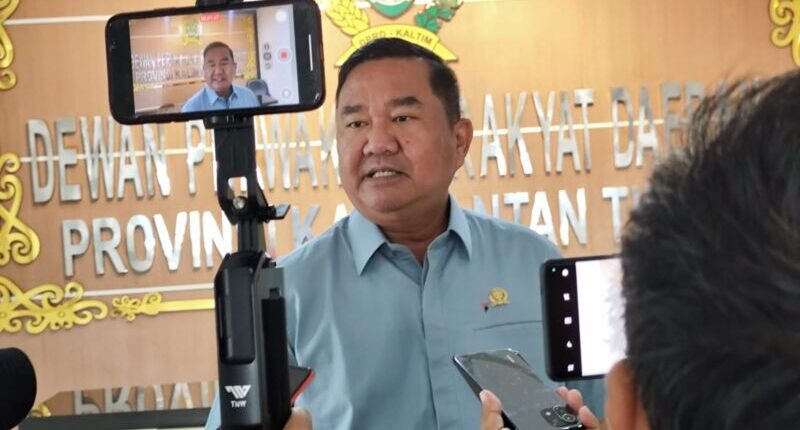 Ekti Imanuel Minta Rekrutmen Guru di Daerah 3T Prioritaskan SDM Lokal