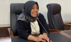 Praktik Titip Menitip Saat Penerimaan Murid Baru Tidak Sehat