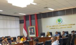 Program “GratisPol” Pemprov Kaltim Hanya Mencakup Uang Kuliah Tunggal  