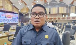Guntur Minta Perusahaan di Kaltim Balik Nama Kendaraan ke KT