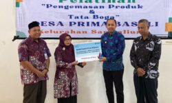 PLN Dorong UMKM Desa Basuli Berau Naik Kelas Lewat Program TJSL