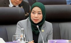 Limbah Sawit Cemari Laut di Belawan