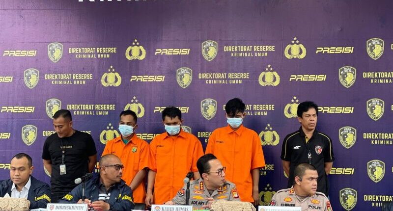 Pembunuhan Notaris, Motif Pelaku Menguasai Mobil Korban