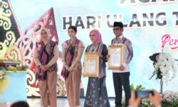 Kerajinan Nusantara Serbu Balikpapan, Ribuan Pengunjung Padati Pameran Dekranas