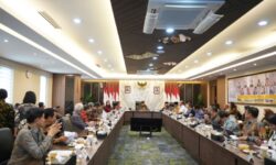 Perekonomian Nasional Saat Ini Berada dalam Situasi Menantang, Ini Strategi Pemerintah di Semester II-2025