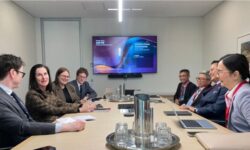 Bertemu Jajaran APRA, Thomas: Indonesia-Australia Perkuat Kerja Sama Stabilitas Keuangan