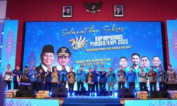 Komitmen Pembangunan Pemuda, Gubernur Raih Penghargaan Indonesia Youth Award 2025