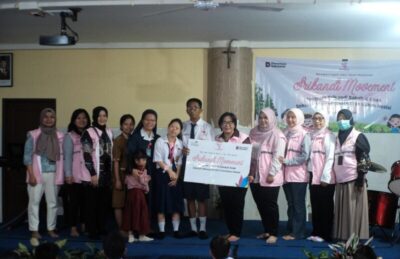 Srikandi PLN UID Kaltimra Hadirkan Cahaya Kasih di Sekolah Khusus Santo Fransiskus Asisi