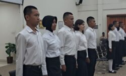 Ditempa Latihan Fisik, Calon Paskibraka Kaltim Mantapkan Persiapan Buat HUT ke-80 RI
