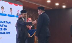 Diakui Negara, 99 ASN Pemprov Kaltim Dianugerahi Satya Lencana Karya Satya