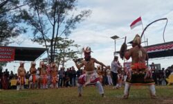 Caci Manggarai Gema Budaya di Pantai Manggar