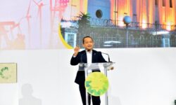 Bahlil Fokus Benahi Pemerataan Elektrifikasi