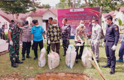 Kejari Nunukan Musnahkan Barang Bukti Perkara Pidana dan Pupuk Ilegal