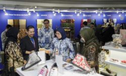 Wujudkan Ekosistem Batik Berkelanjutan, Kemenperin Dorong Kesadaran Kolektif